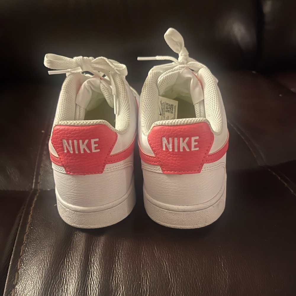 Nike Court Vision Low